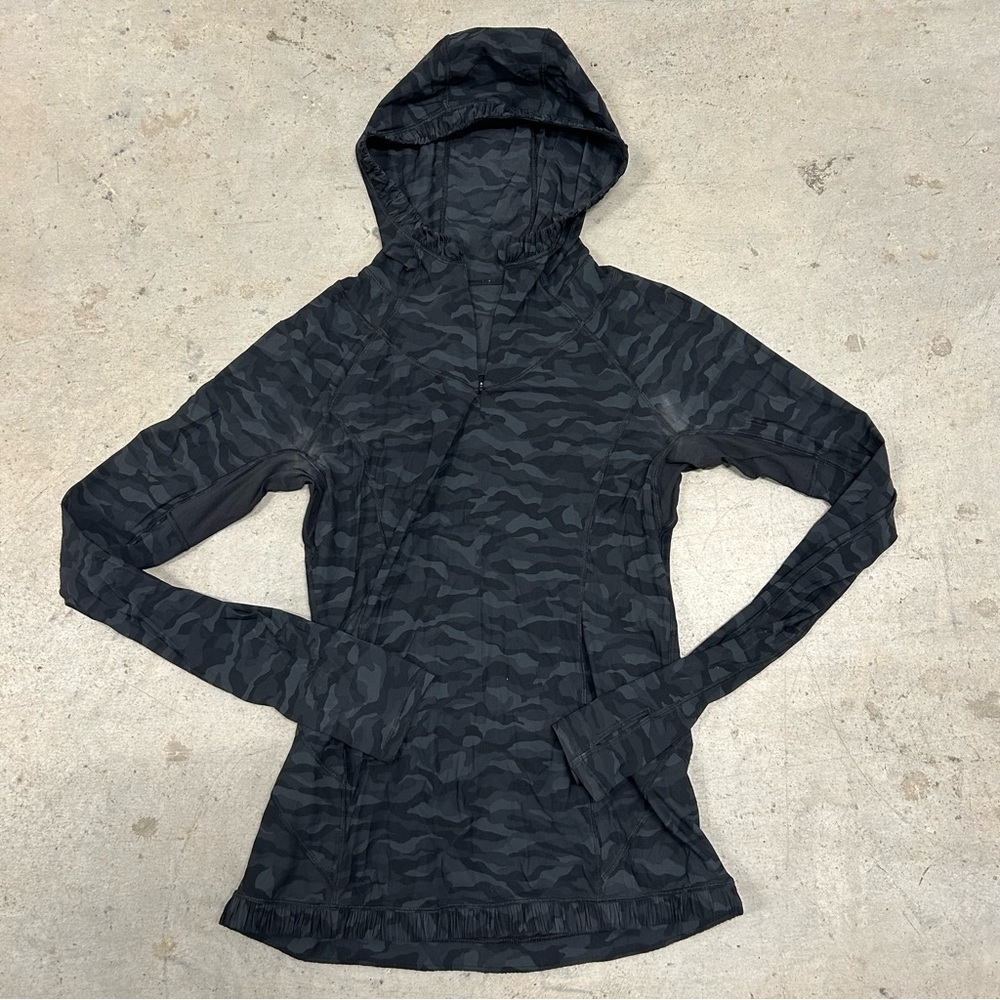 Lululemon black camo hoodie